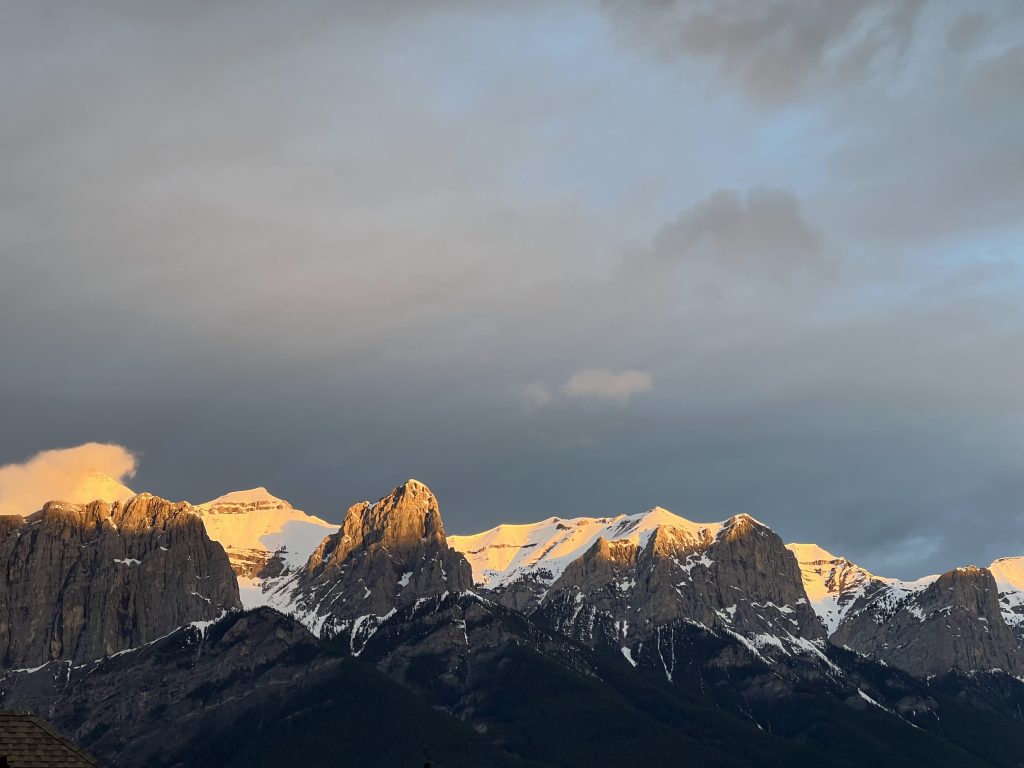 rockies-at-sunset